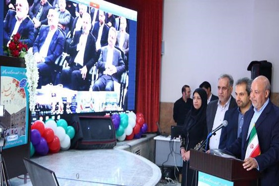 افتتاح دبستان خیر ساز حاج احمد قفال و ۹۳ پروژه آموزشی استان اصفهان